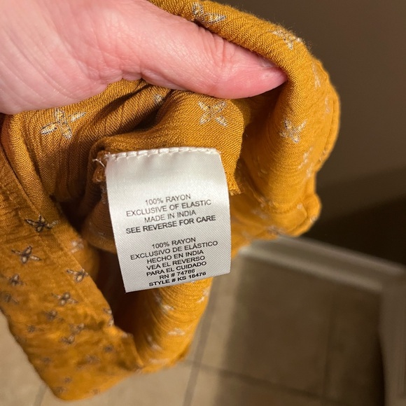 Altar'd State Large Yellow Ruffled Jumpsuit - Picture 7 of 7